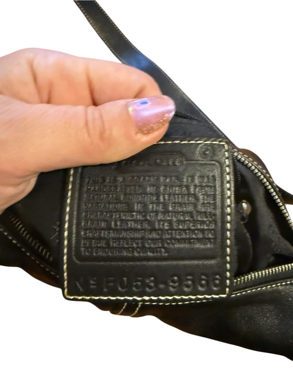 Coach black Leather Crossbody Shoulder Bag with White Stitching - Picture 6 of 6